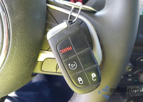 2021 Jeep Renegade Latitude Fwd из США, поврежденный, VIN ZACNJCBB6MPM45357